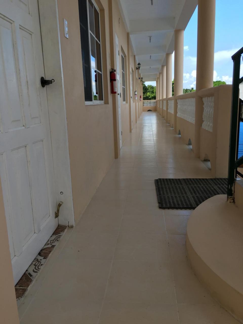 Sarteneja Inn Εξωτερικό φωτογραφία